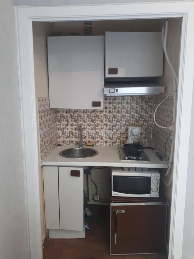 パリSudio With Private Garden&2 Beds On La Muetteアパートメント エクステリア 写真